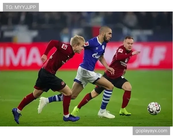 凯泽防守数据亮眼，新赛季展现前所未有韧性与稳定性