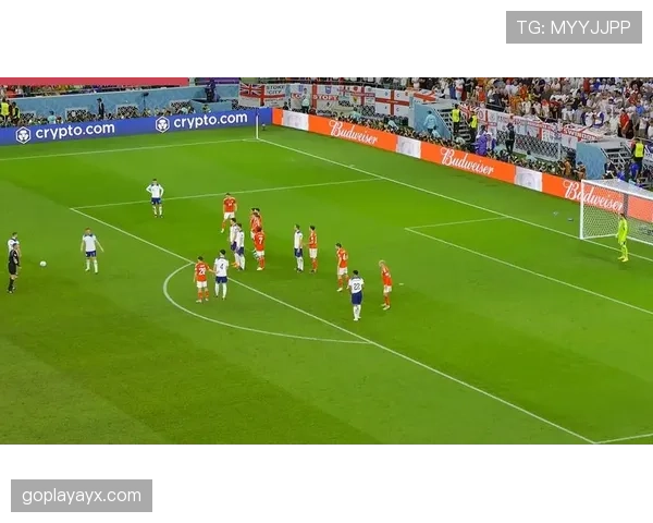 《甜蜜战车》激昂奏响，英格兰队世界杯首战强势出击